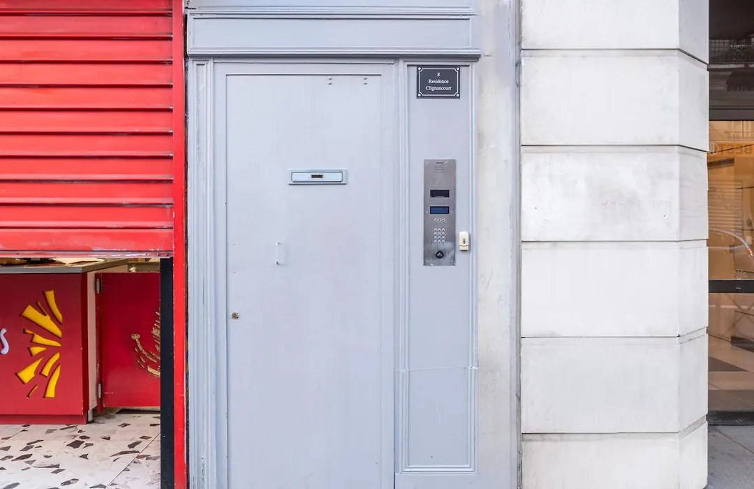 Residence Clignancourt-1